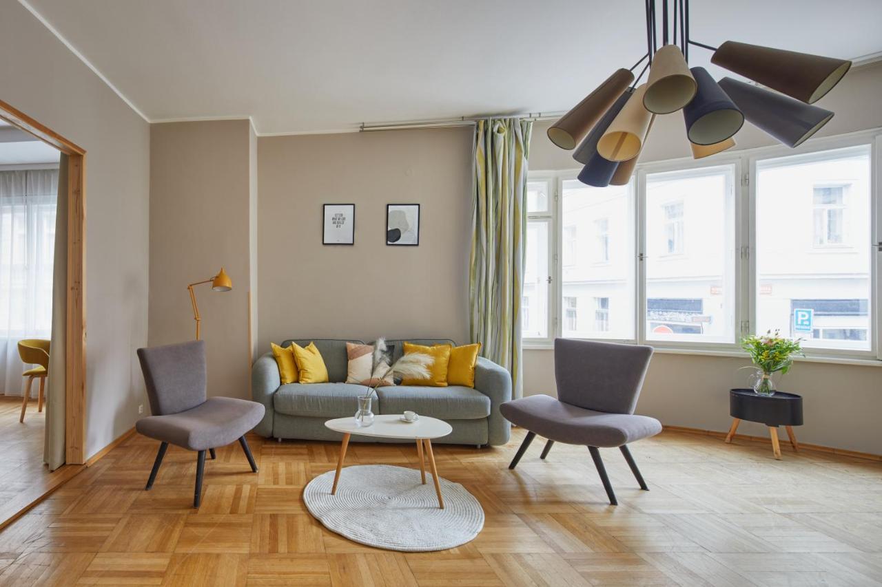Days - Modern W Retro Elements - New Town Apartamento Praga
